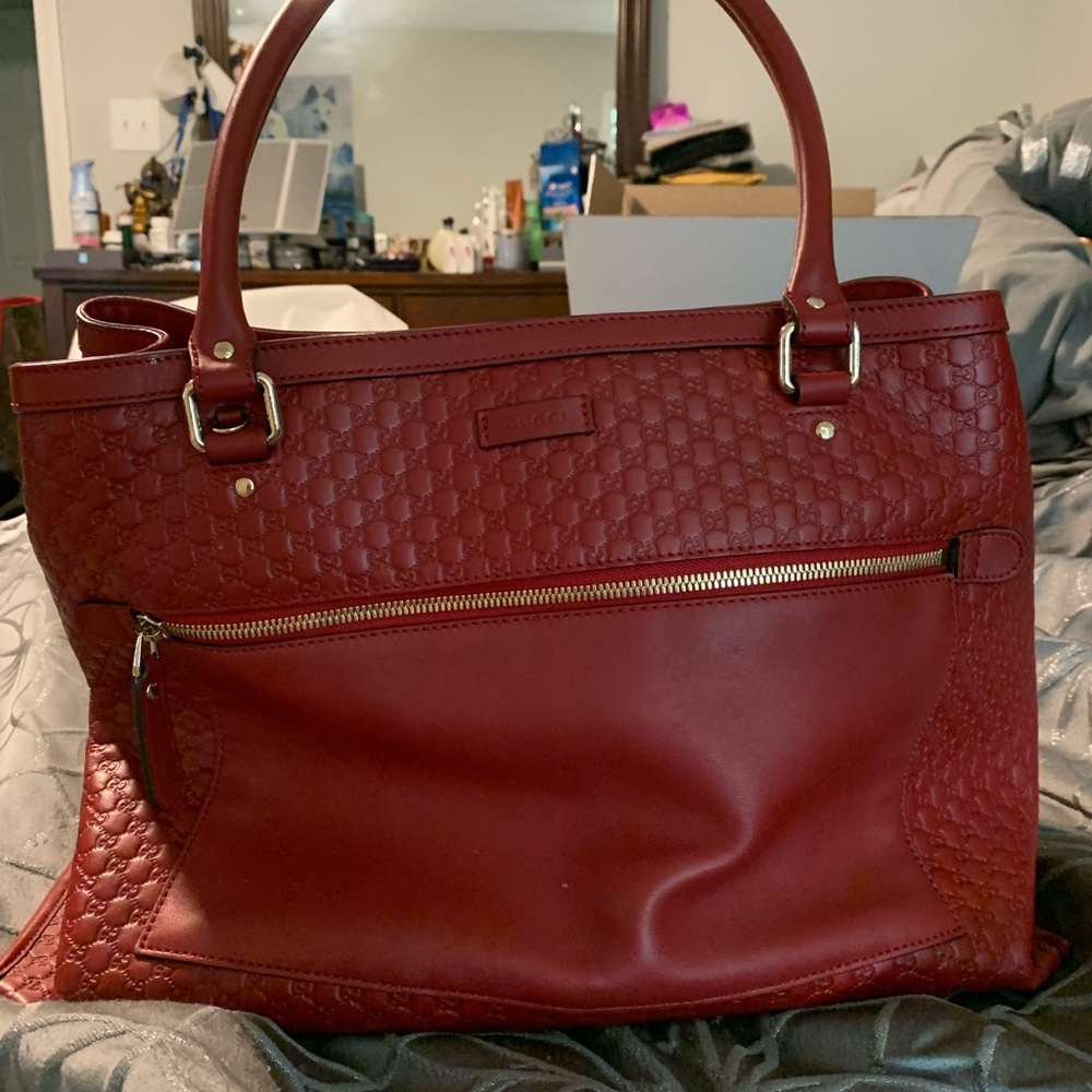 Authentic Gucci large soft tote by Alessandro Michele Red. Microguccissima